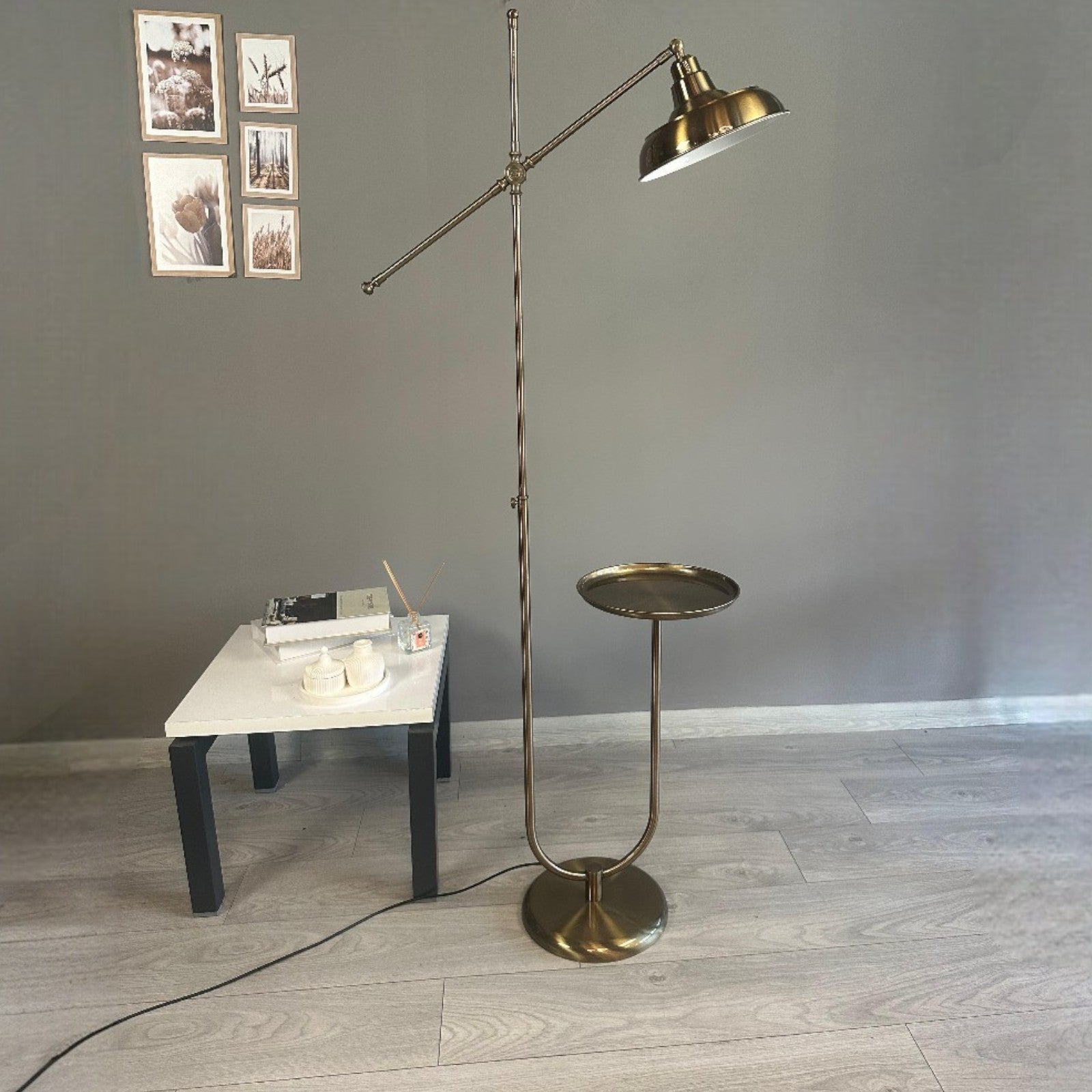 Stehlampe Bewegender Ufo Kopf Moderne Dekorative Metall Stehlampe